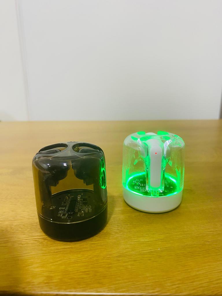 AirPods con Estuche Transparente